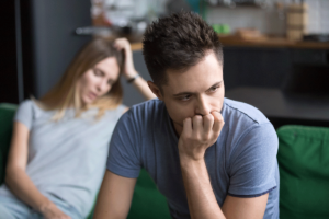 Couple dealing with an anxious avoidant attachment style